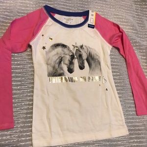 NWT Girls Arizona Long Sleeves T- Shirt.